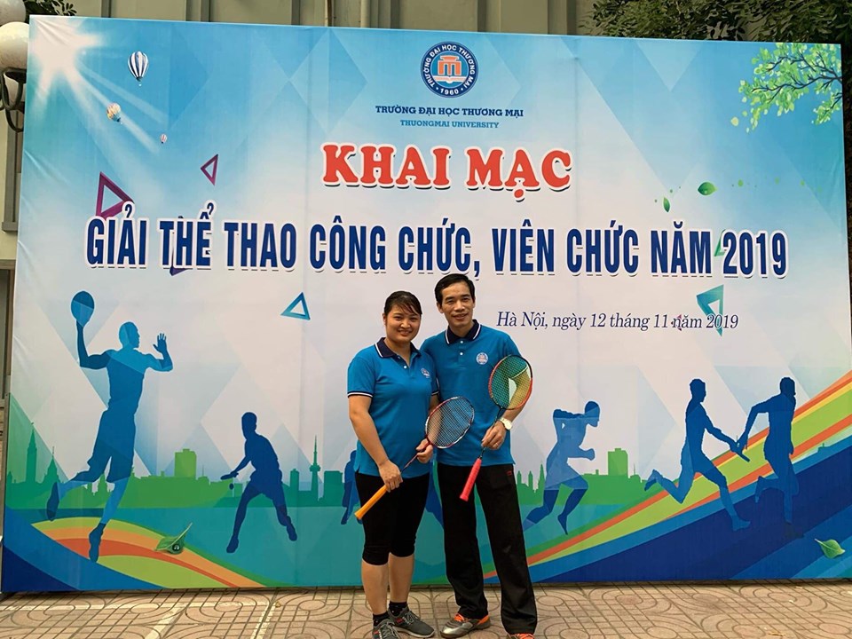 KHOA HTTTKT&TMĐT THÀNH CÔNG TRONG GIẢI THỂ THAO CCVC ĐẠI HỌC THƯƠNG MẠI 2019